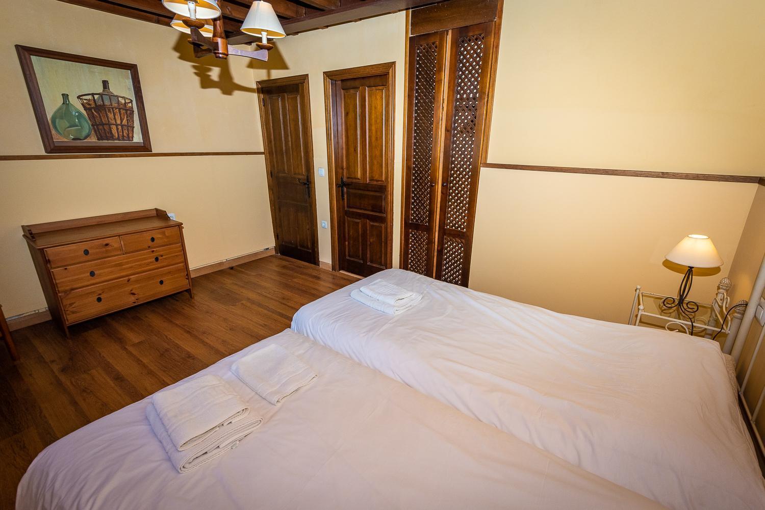 La Casona De Sovina Pensionat Piloña Exteriör bild