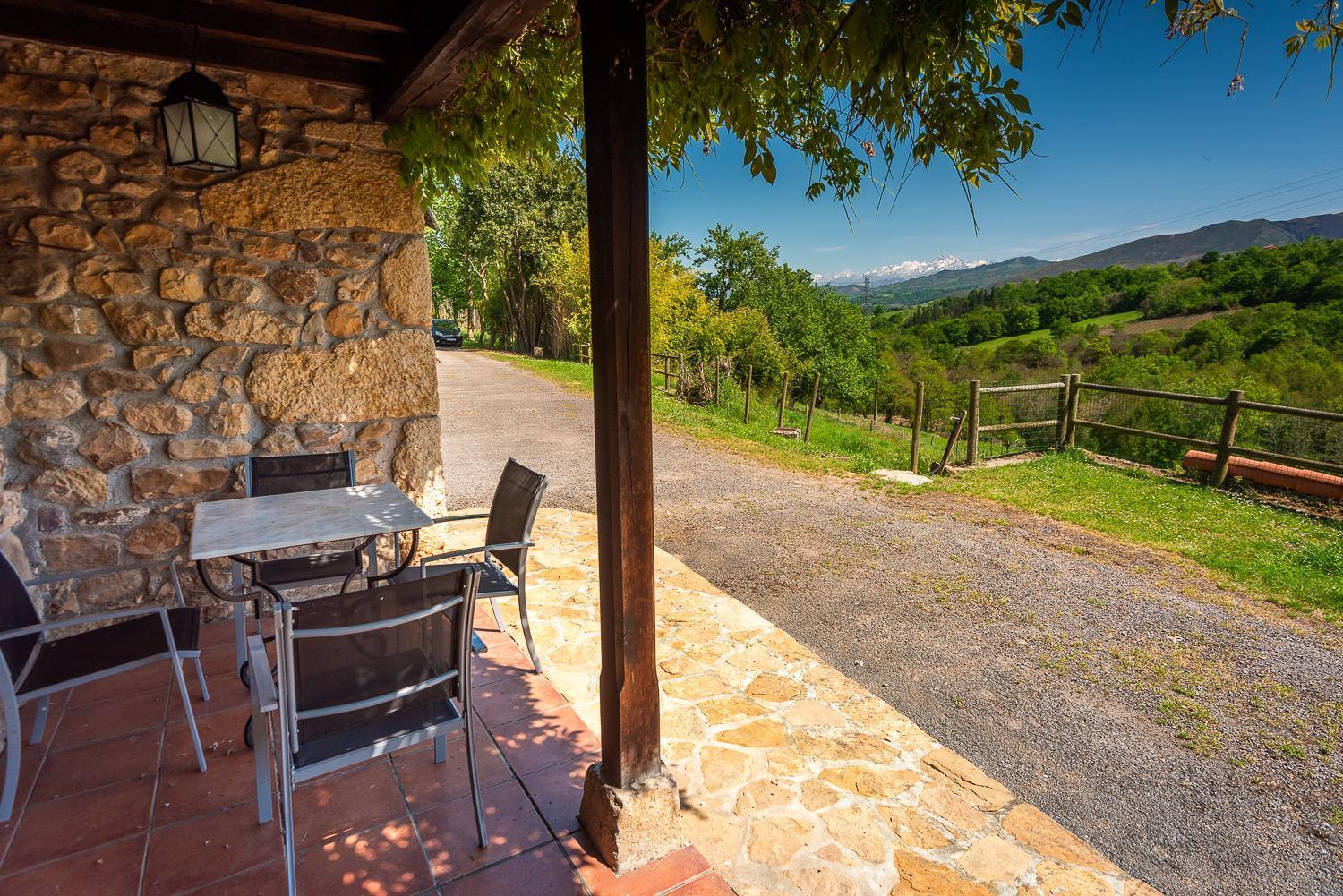 La Casona De Sovina Pensionat Piloña Exteriör bild